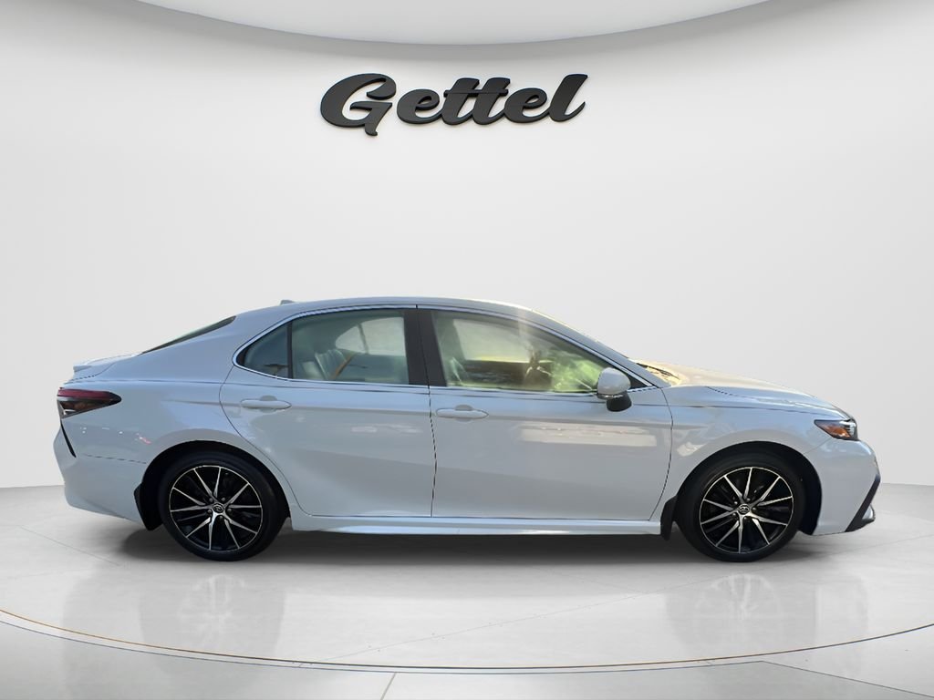 Used 2024 White Toyota SE image 4