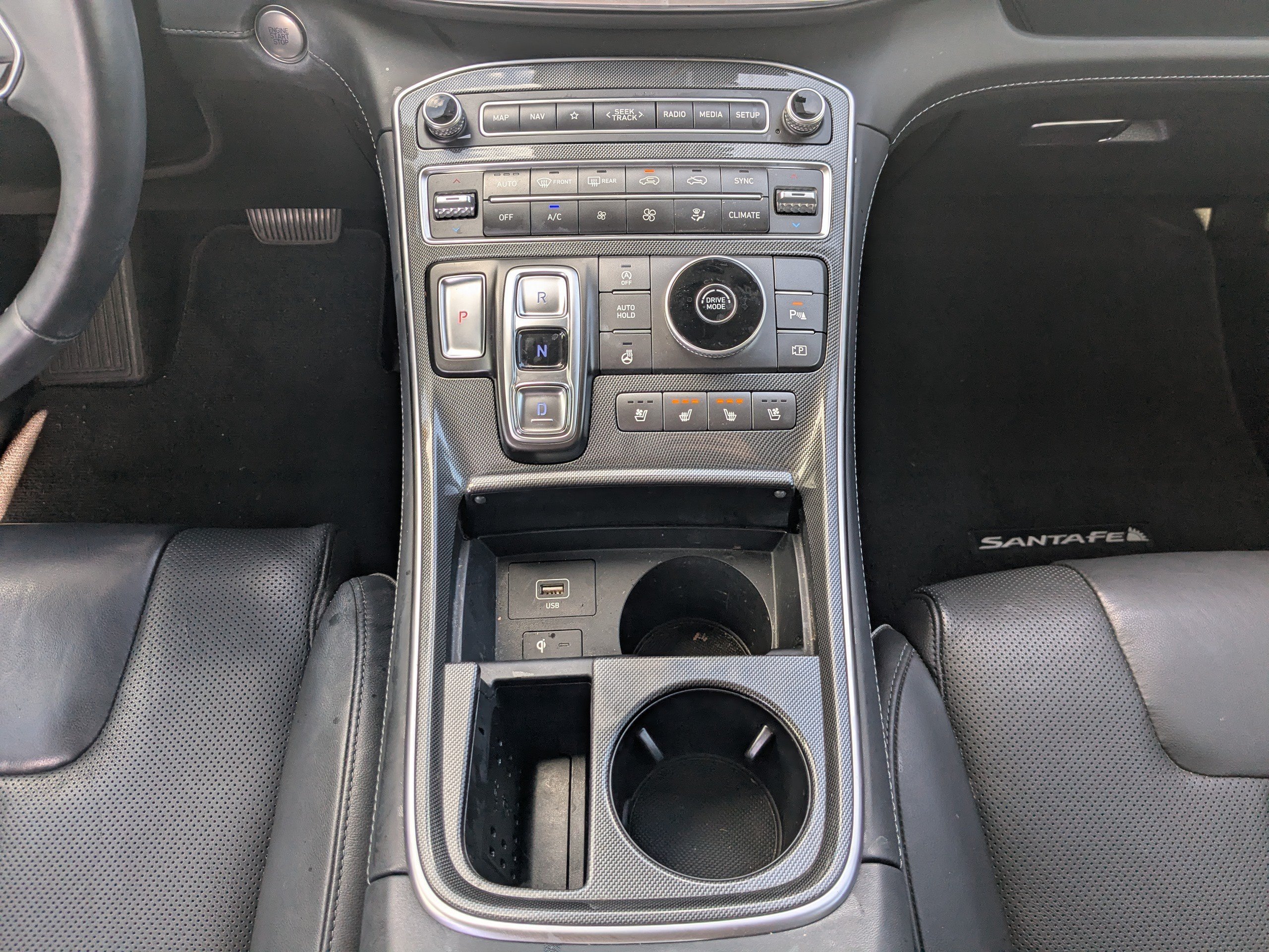 2021 Hyundai Santa Fe Limited - Photo 22