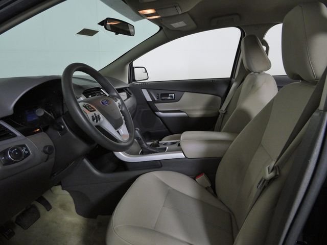 Used 2011 Black Ford SE image 21