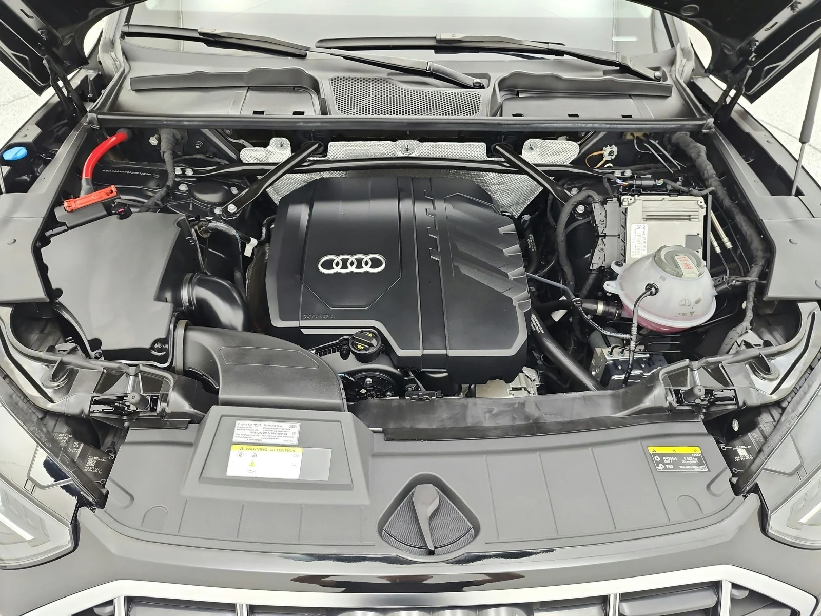 Used 2023 Mythos Black Metallic Audi Premium image 17