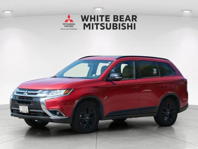 Used 2018 Mitsubishi Outlander LE with VIN JA4AD3A34JZ030855 for sale in White Bear Lake, Minnesota