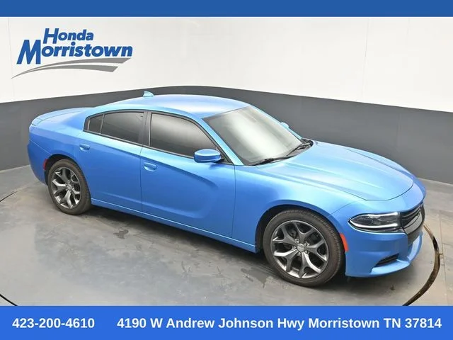 2015 Dodge Charger SXT's photo