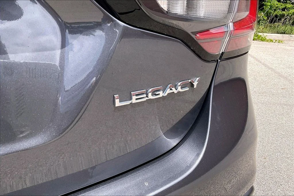 Used 2025 Gray Subaru Premium image 31