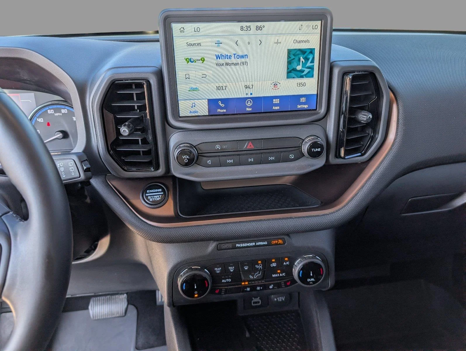 Used 2024 Oxford White Ford Outer Banks image 18
