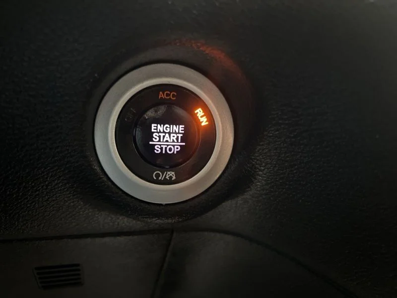 Used 2020 Gray Chrysler Touring L image 27