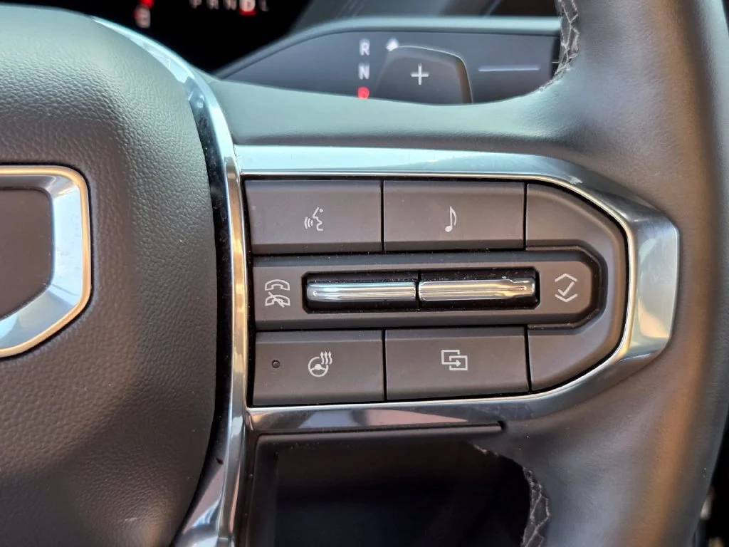 Used 2026 Glacier White Tricoat GMC Denali image 26
