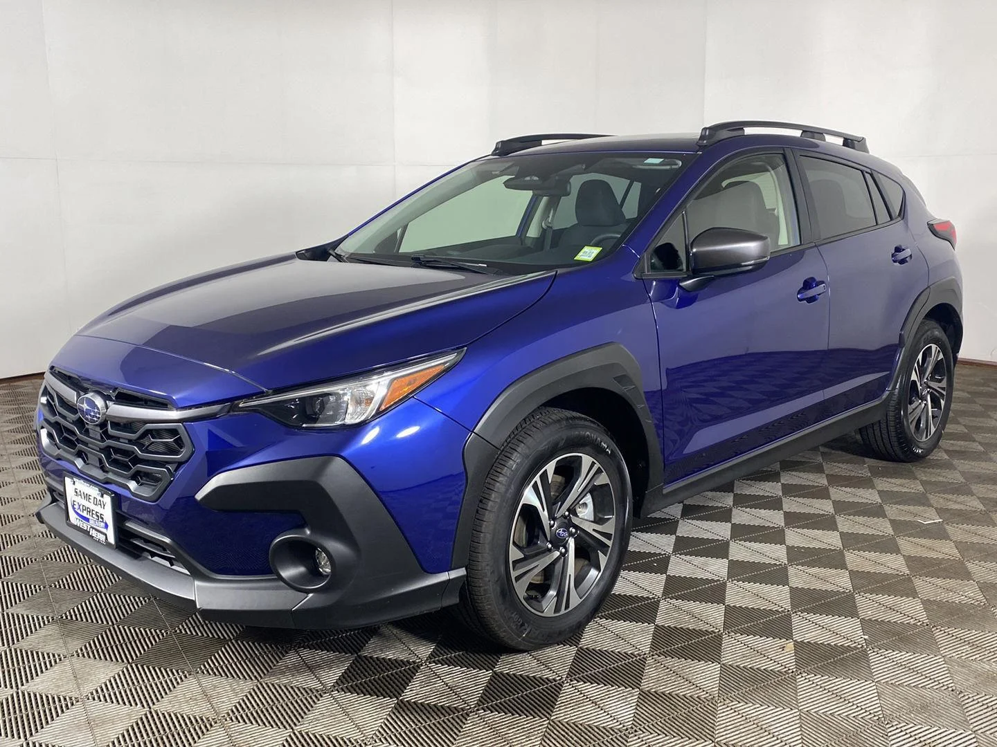Used 2025 Sapphire Blue Pearl Subaru Premium image 10
