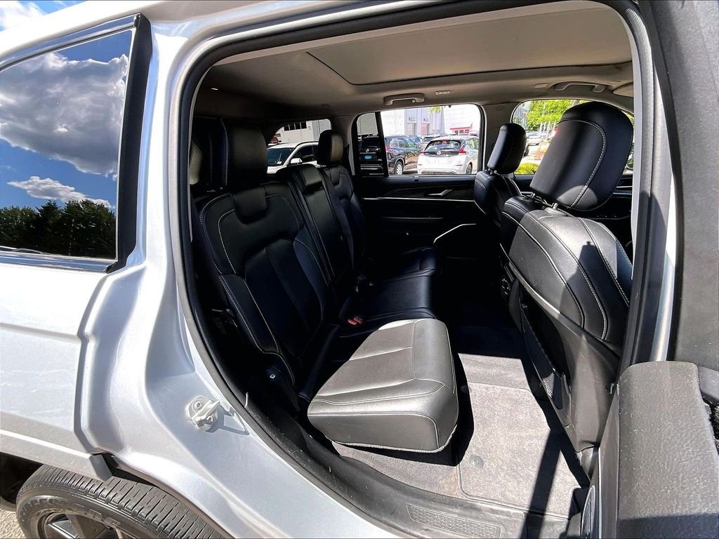 Used 2023 Silver Jeep 30th Anniversary 4xe image 16