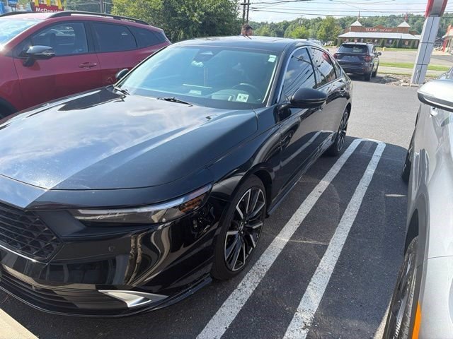 Used 2025 Black Honda Touring image 32