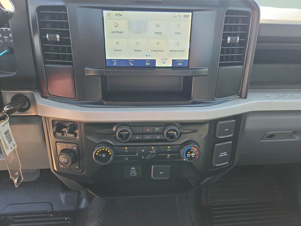 2026 Ford F-350 Super Duty XL - Photo 18