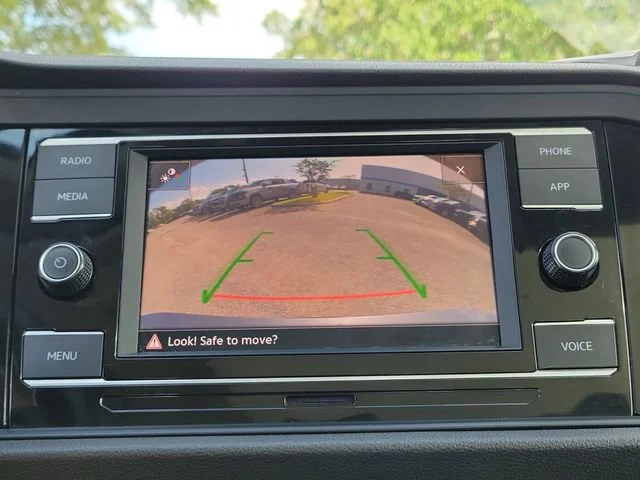 2024 Volkswagen Jetta SE - Photo 29