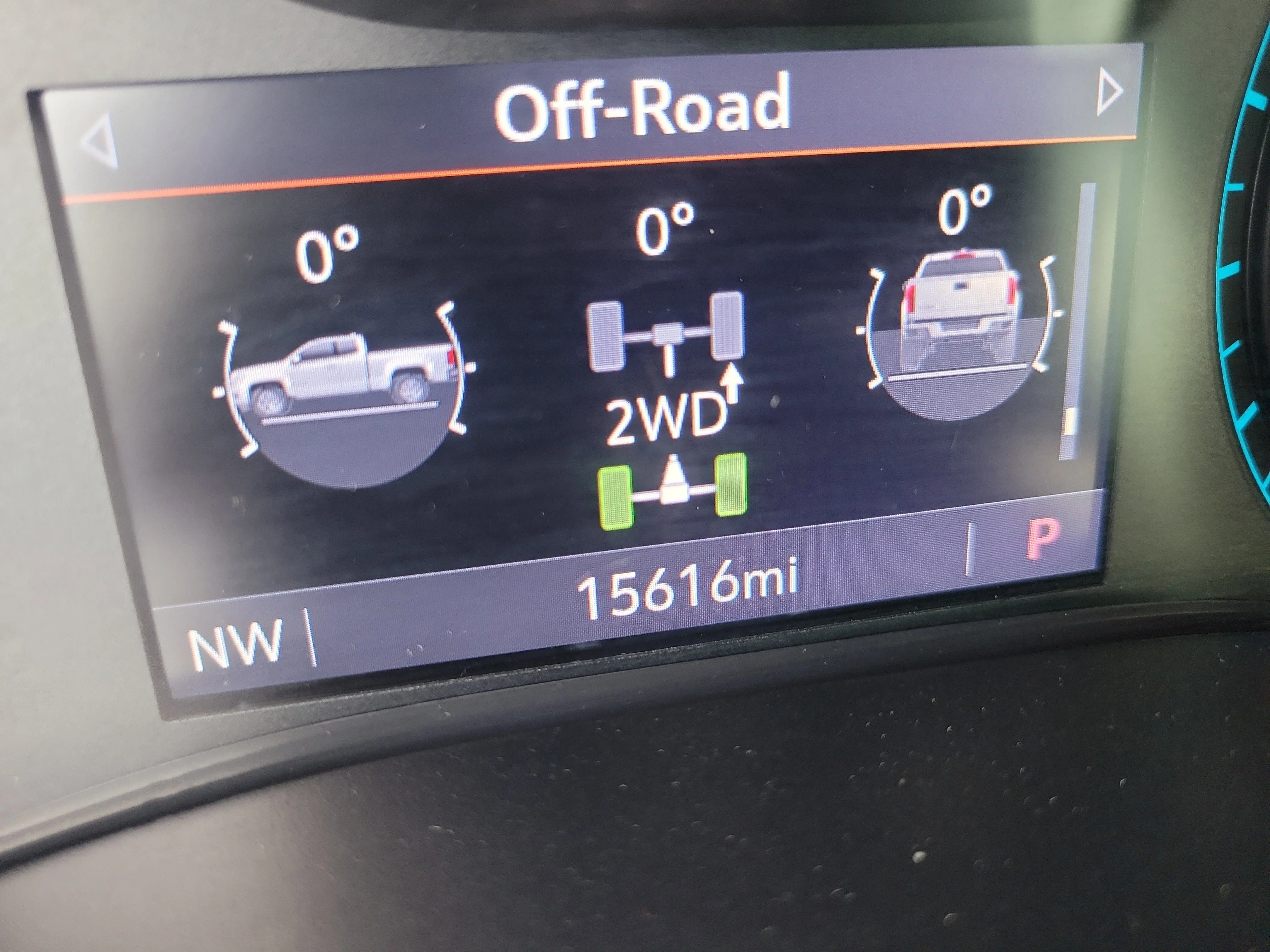 Used 2022 Summit White Chevrolet 4WD ZR2 image 31