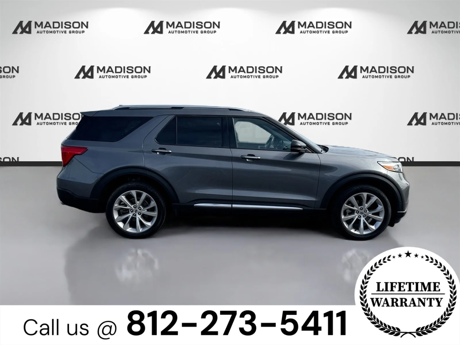 Used 2022 Gray Ford Platinum image 4