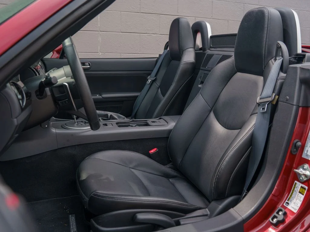 Used 2013 Red Mazda PRHT Grand Touring image 5