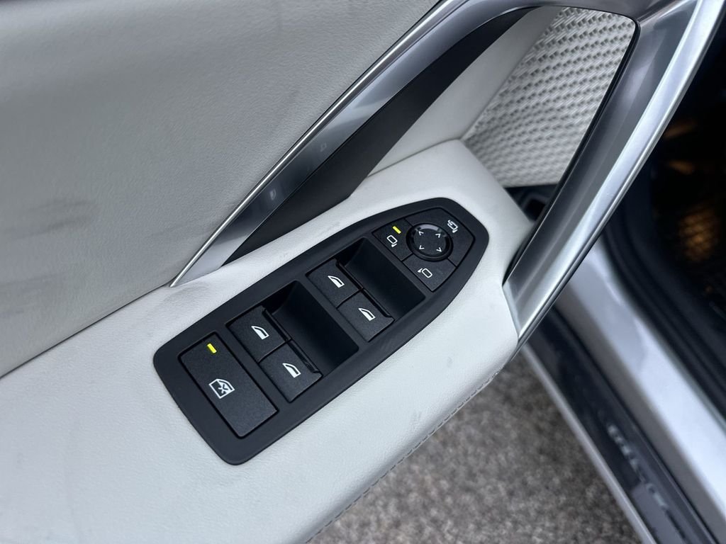 2026 BMW X1 28i - Photo 15