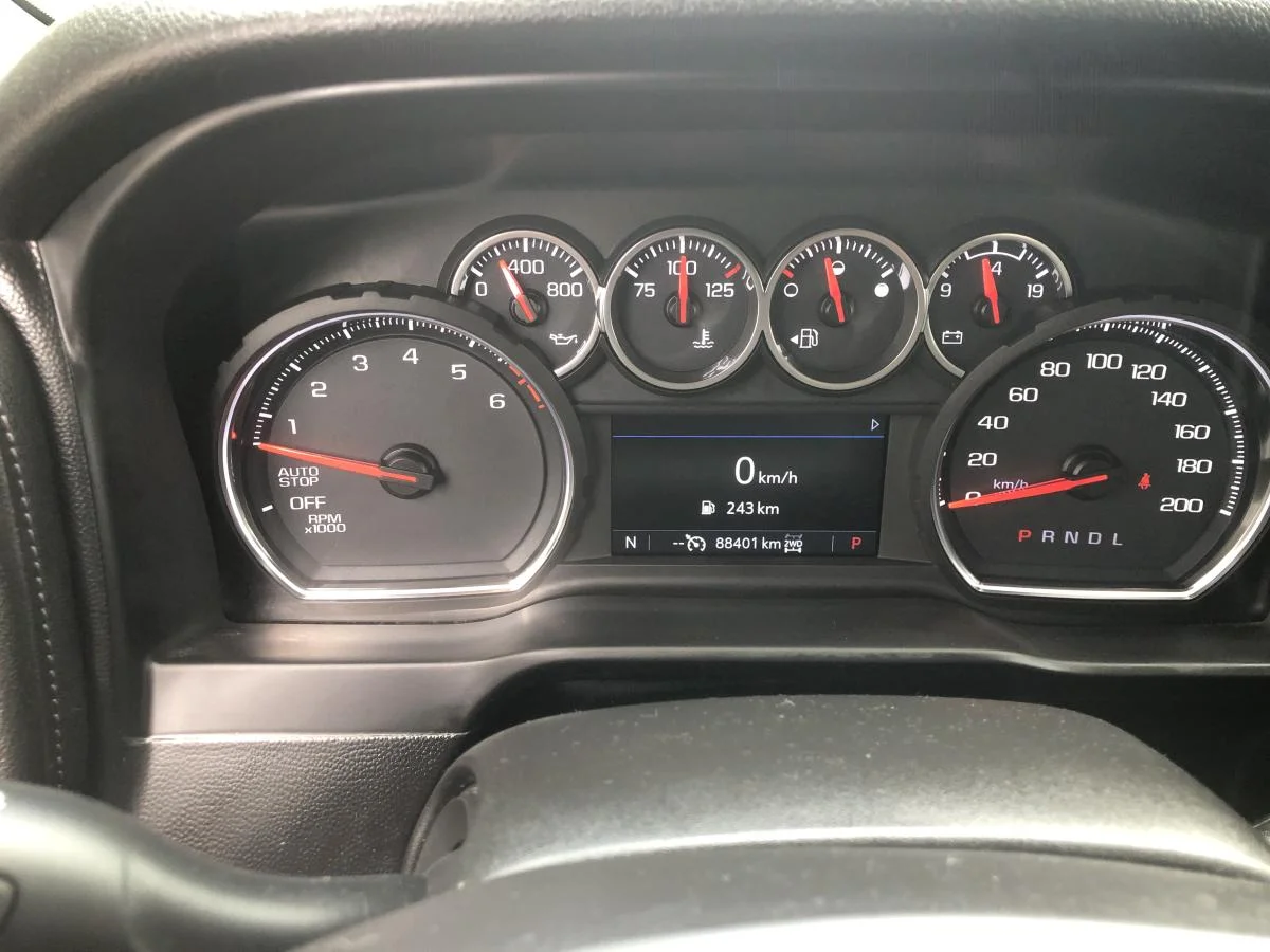 Used 2020 Grey Chevrolet 4WD Crew Cab 147" RST image 13