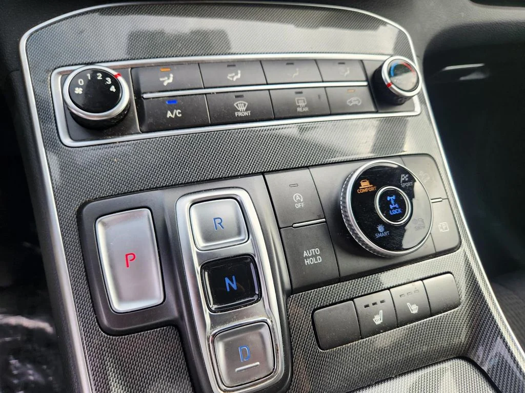 Used 2022 Gray Hyundai SEL image 18