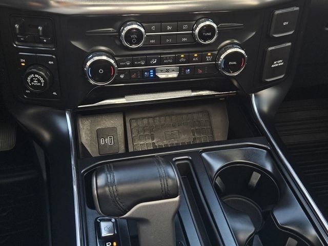 Used 2022 White Ford Raptor image 39