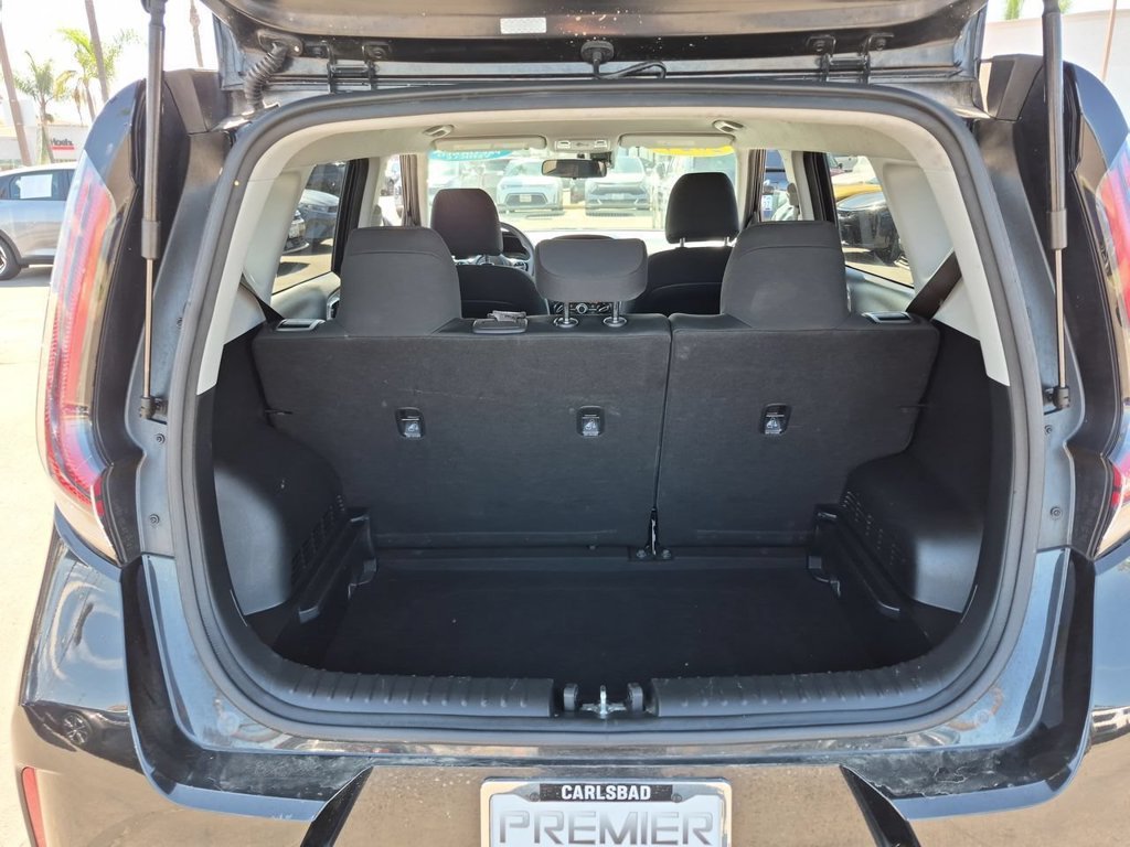 Certified Used 2024 Fusion Black Kia LX image 26