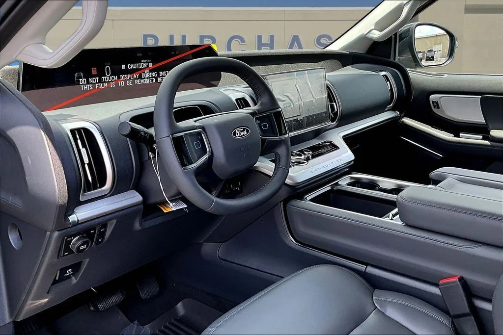 New 2027 Gray Ford Active image 7