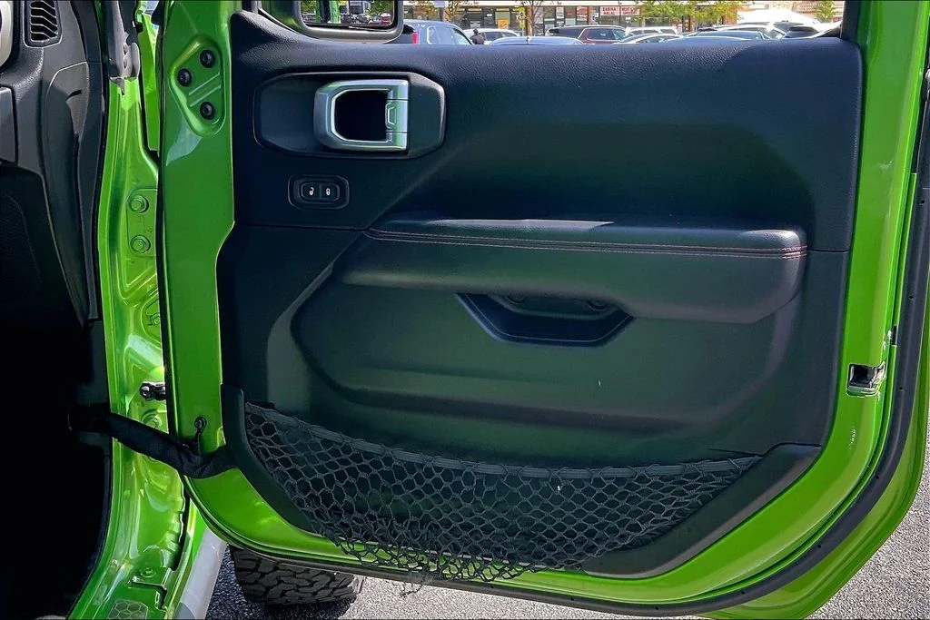 Used 2019 Green Jeep Unlimited Rubicon image 27