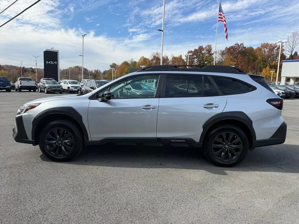 Used 2023 Silver Subaru Onyx Edition image 4
