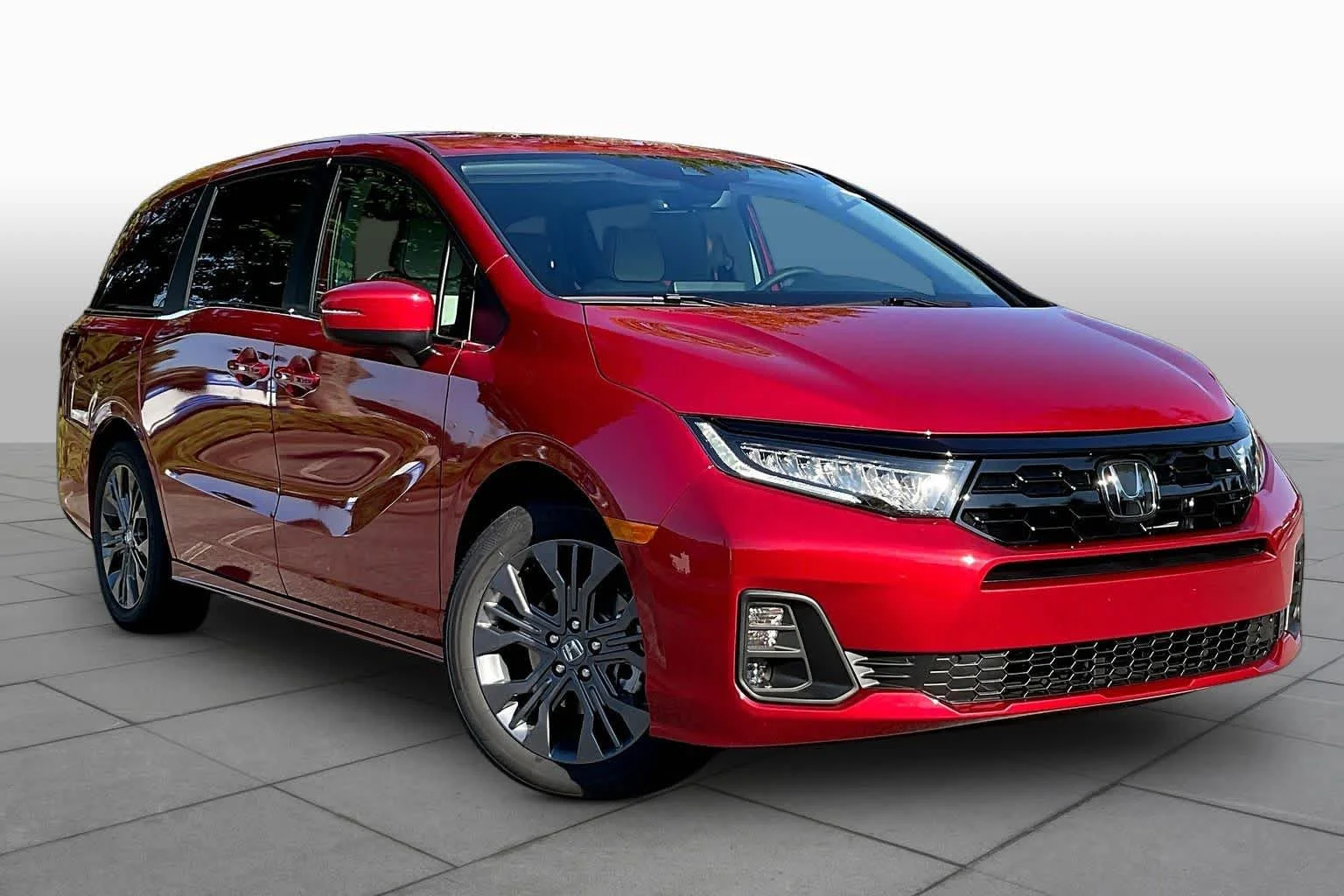 New 2027 Radiant Red Metallic II Honda Touring image 2