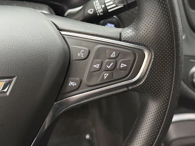 Used 2025 Gray Chevrolet LT image 13