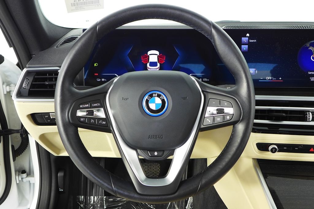 Used 2023 Alpine White BMW eDrive35 image 27