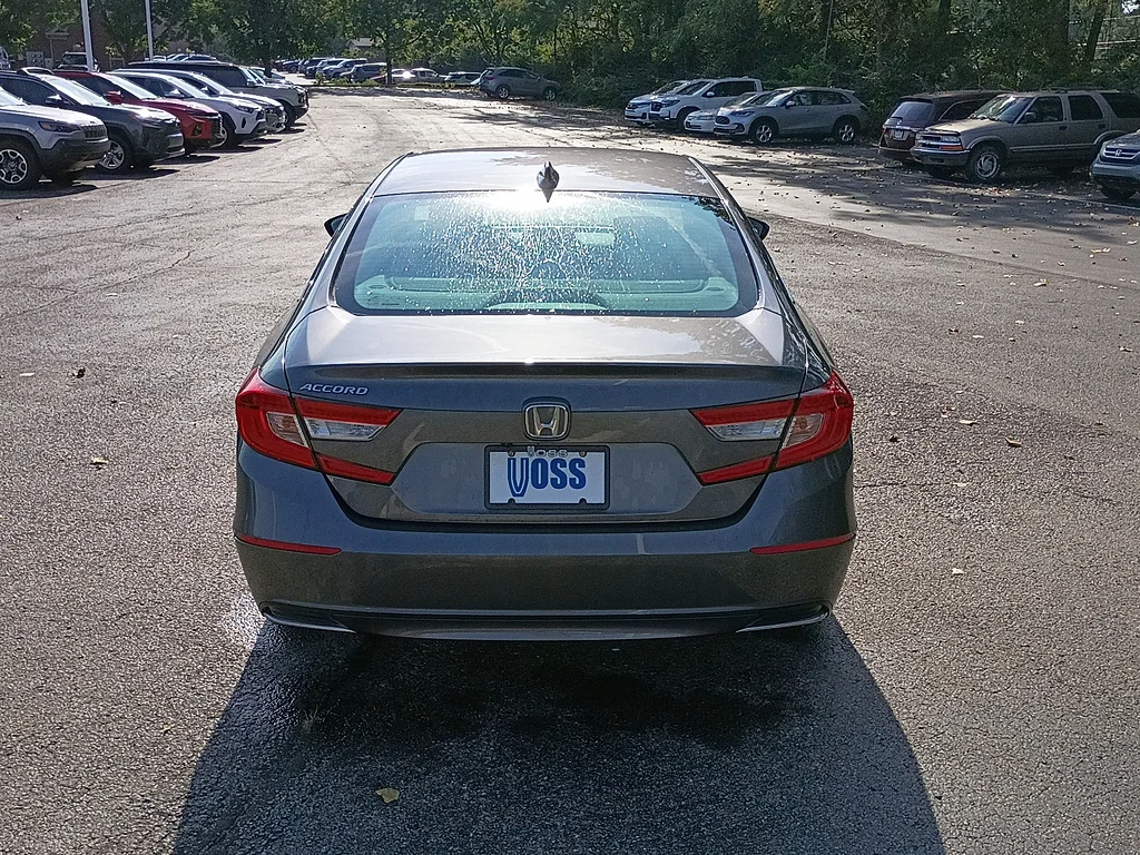 Certified Used 2018 DK. GRAY Honda EX image 4