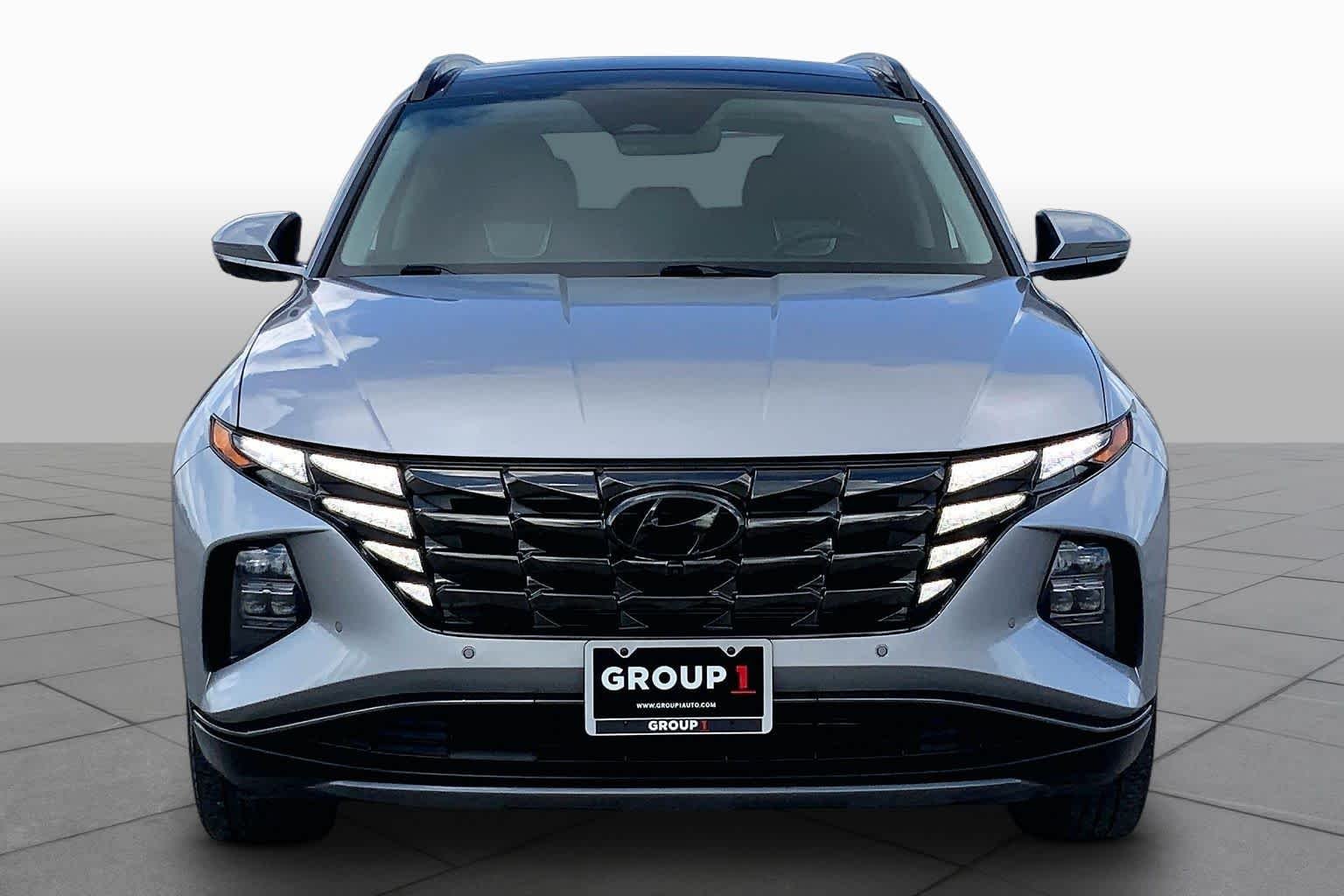 Used 2022 Shimmering Silver Hyundai Limited image 4