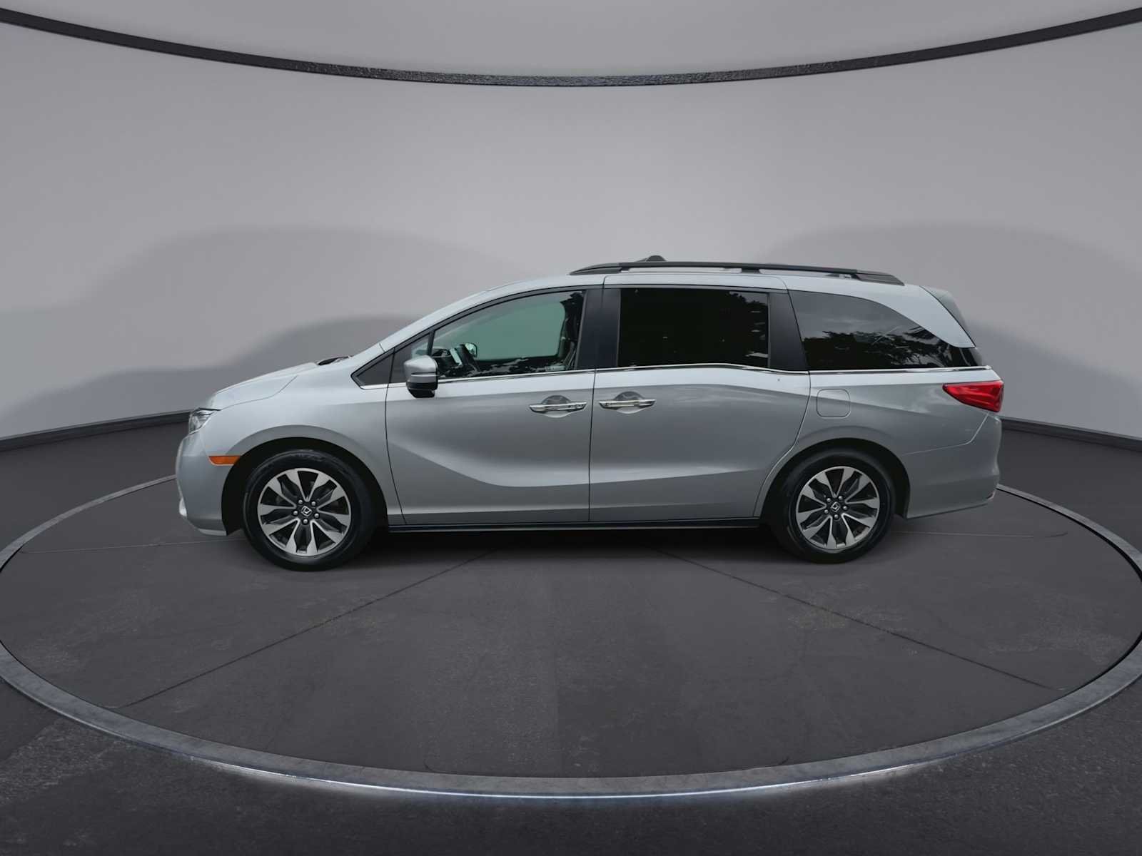 Used 2021 Lunar Silver Metallic Honda EX-L image 5