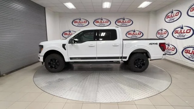 New 2026 Oxford White Ford XLT image 8