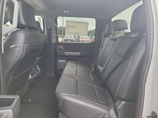 New 2026 Avalanche Ford Lariat image 14