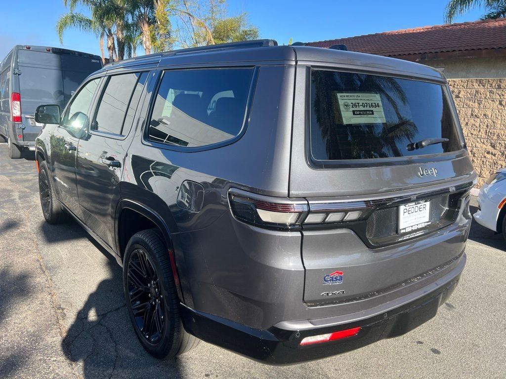 Certified Used 2026 Gray Jeep Limited Reserve Black Appearance Edition image 4