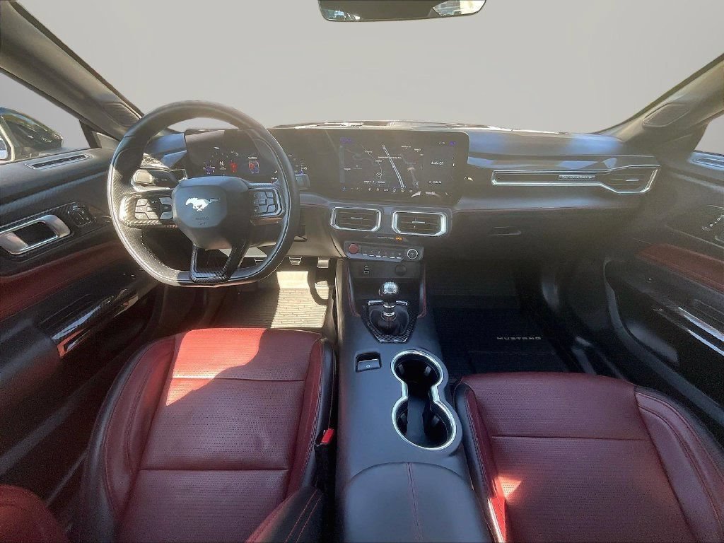 Used 2025 Black Ford GT Premium image 9