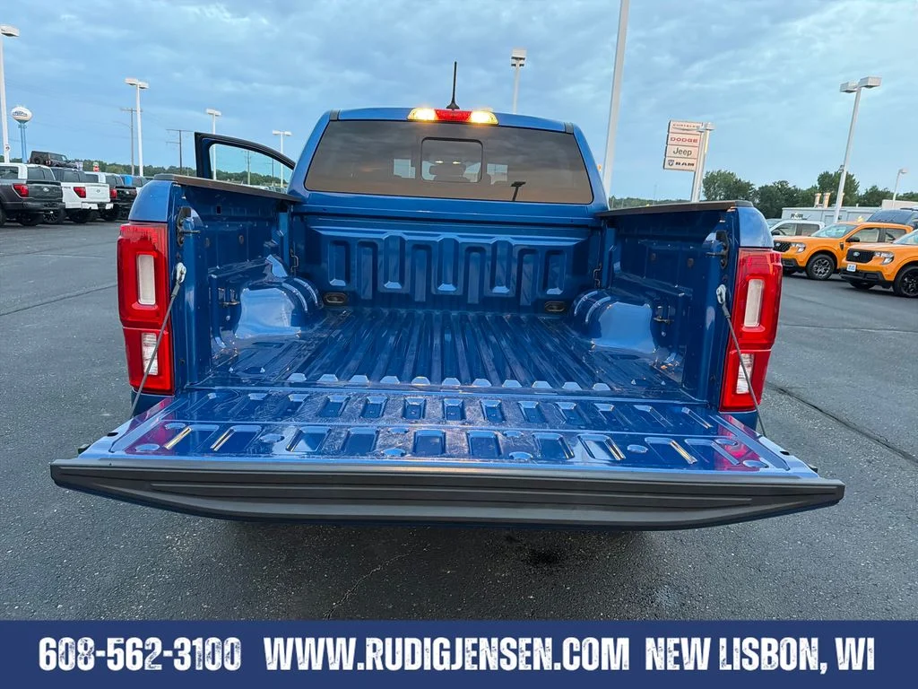 Used 2019 Blue Ford XLT image 22
