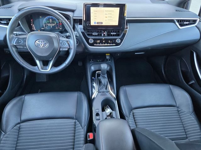 Used 2024  Toyota XSE image 9