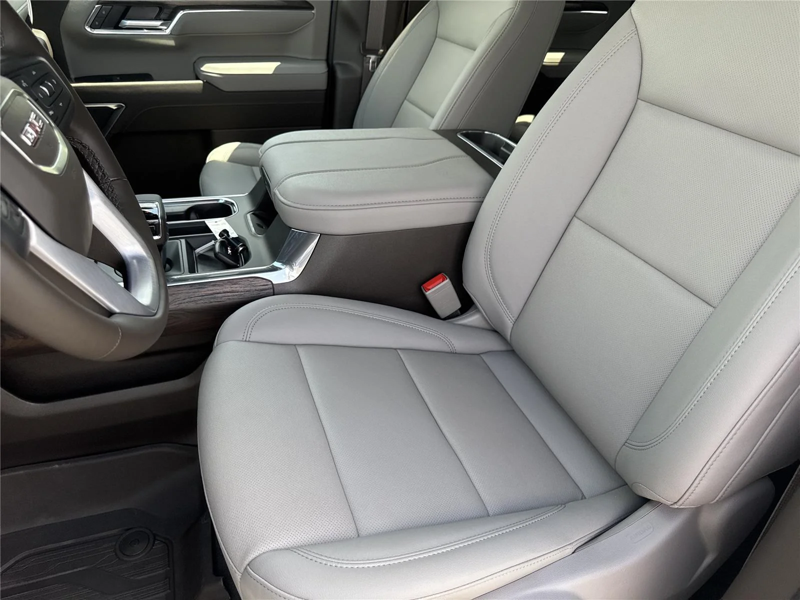 New 2026 Summit White GMC SLT image 12
