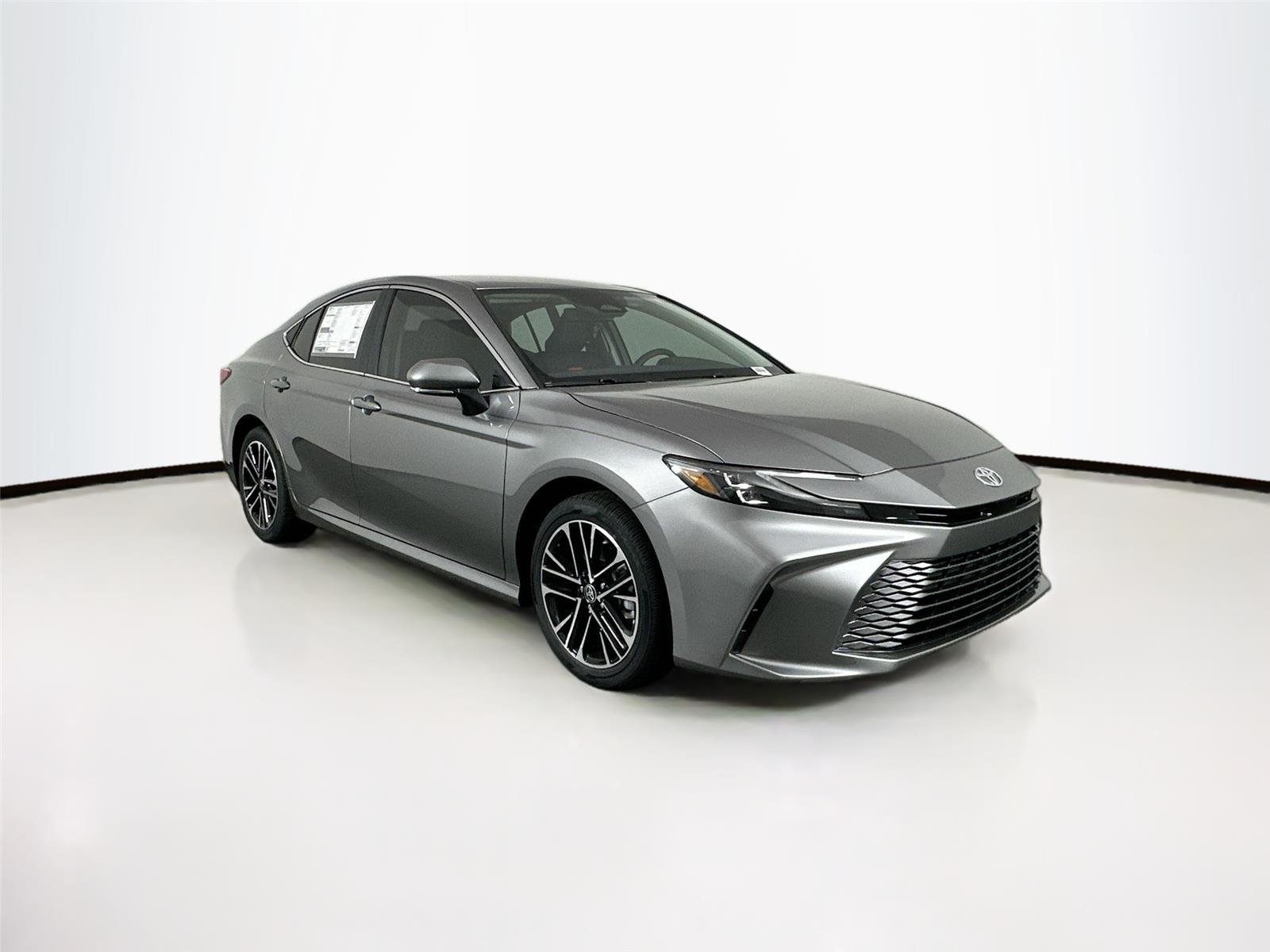 New 2026 Heavy Metal Toyota XLE image 3