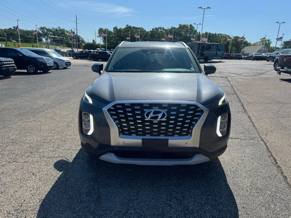Used 2020 Hyundai Palisade SEL with VIN KM8R3DHE8LU120028 for sale in Kansas City