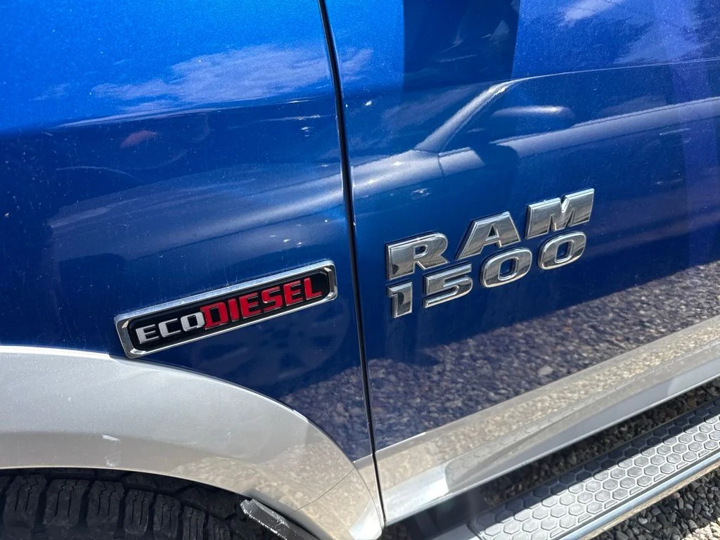 Used 2015 Blue Streak Ram Laramie image 14