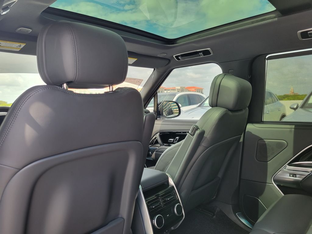 Used 2026 White Land Rover SE image 14