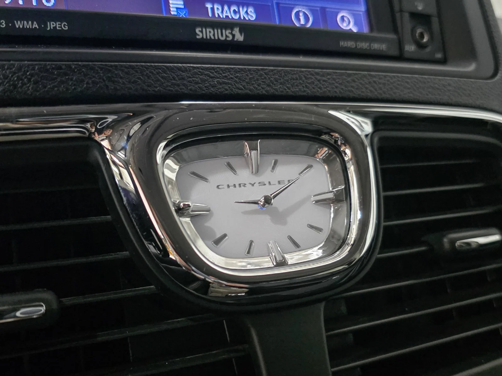 Used 2013 Black Chrysler Touring-L image 37