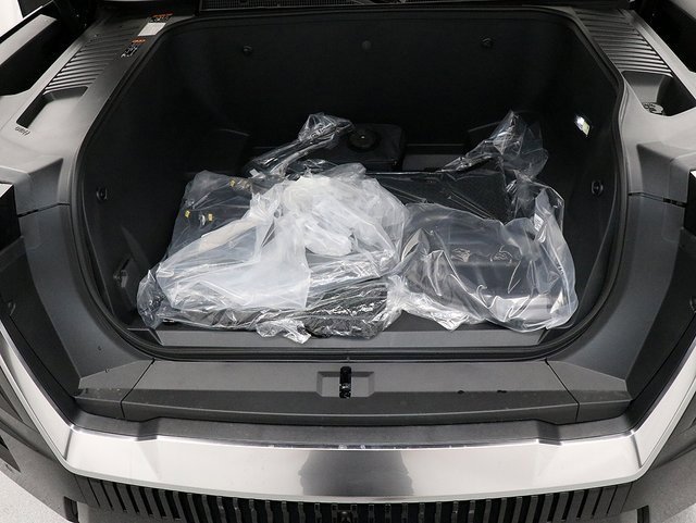 2025 GMC Sierra EV Denali - Photo 29