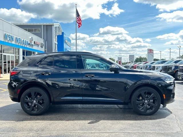 Used 2023 Black Buick Essence image 14