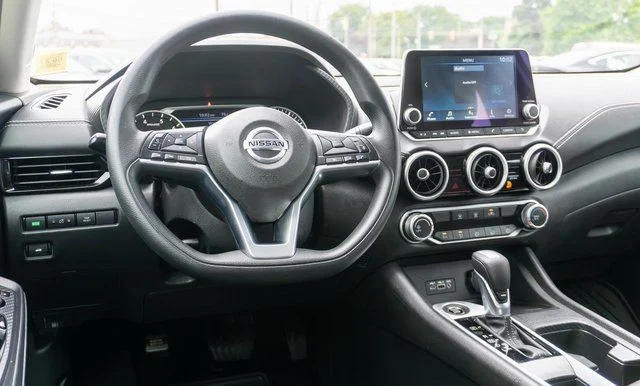 Used 2023 White Nissan SV image 15