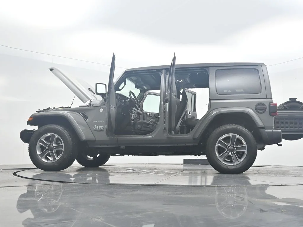 Used 2022 Gray Jeep Unlimited Sahara image 44