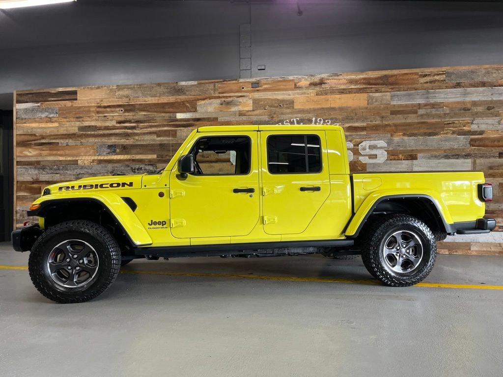 Used 2023 High Velocity Clearcoat Jeep Rubicon image 22