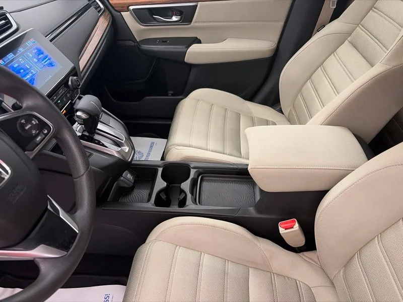 Used 2018  Honda EX image 31